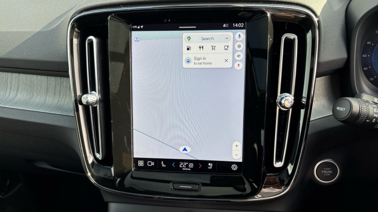 Volvo XC40 2.0 B4P Ultra Dark 5dr Auto Petrol Estate